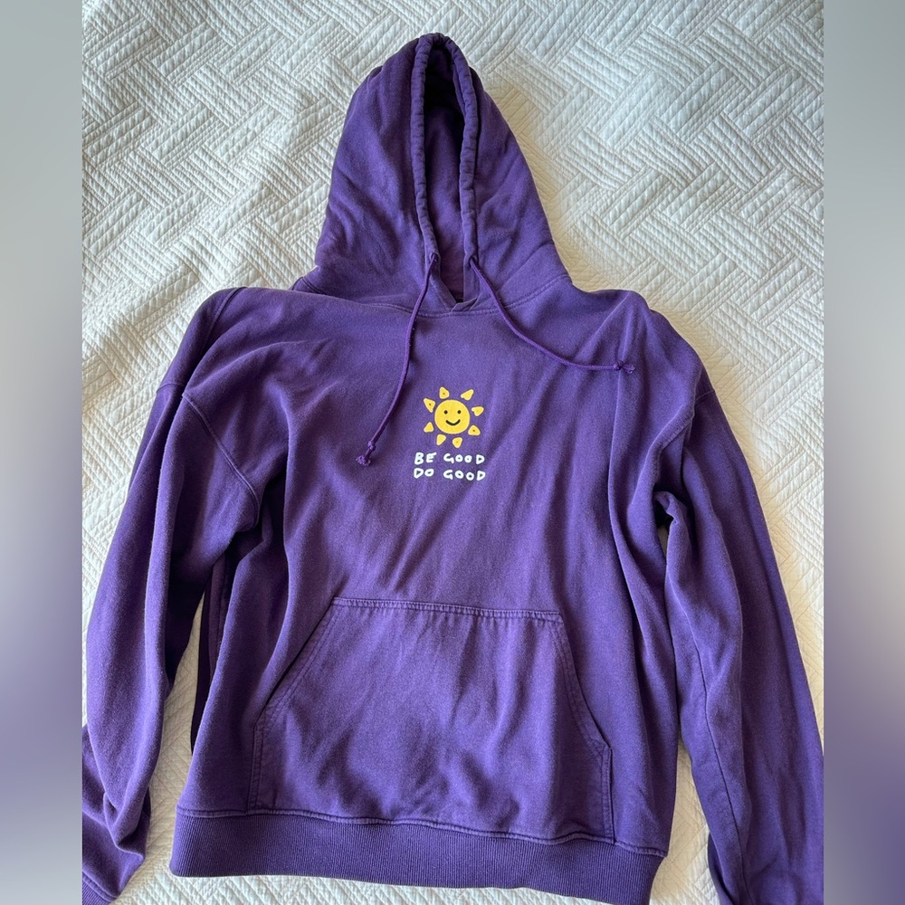 URBAN OUTFITTERS HOODED SWEATSHIRT size Medium